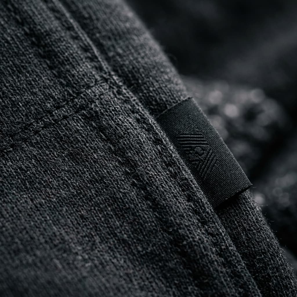 Guía de Cuidado: Cómo hacer que tu prenda Two Six sea eterna